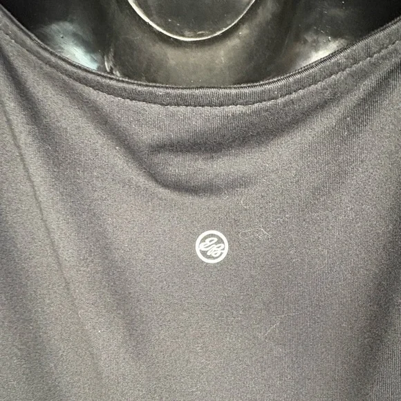 Eddie Bauer women’s BLACK Aster Crossover Tank Top
Dress size small preloved - Picture 9 of 10